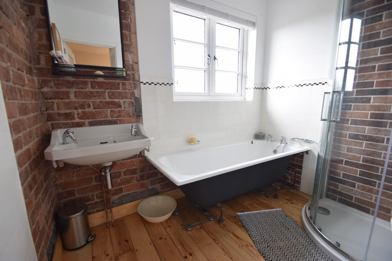 8 Parcau Road, Bridgend, Bridgend County Borough, CF31 4TA
